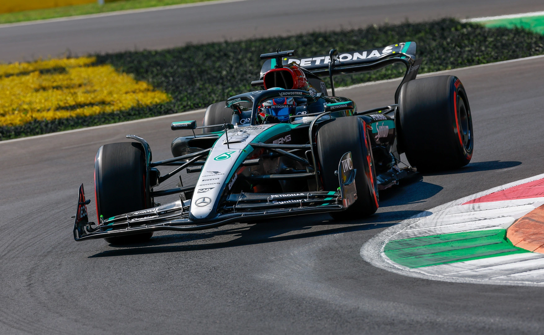 kimi antonelli ferrari vettel
