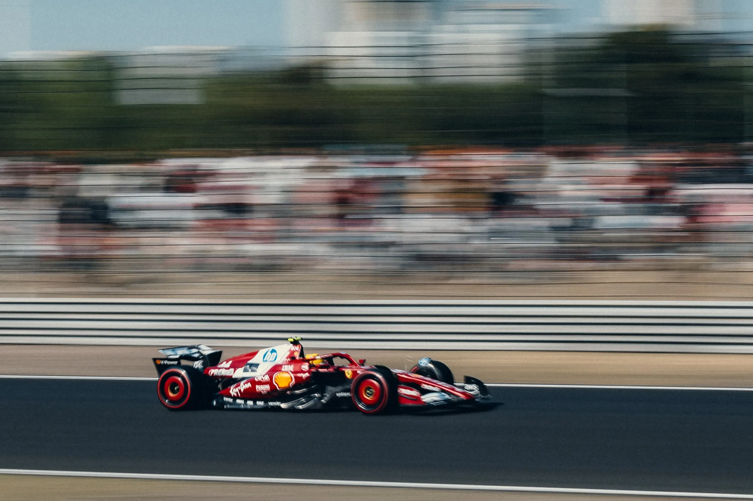 ferrari sf-25 hamilton cina