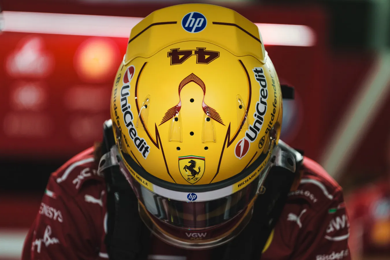 hamilton ferrari team radio bahrain