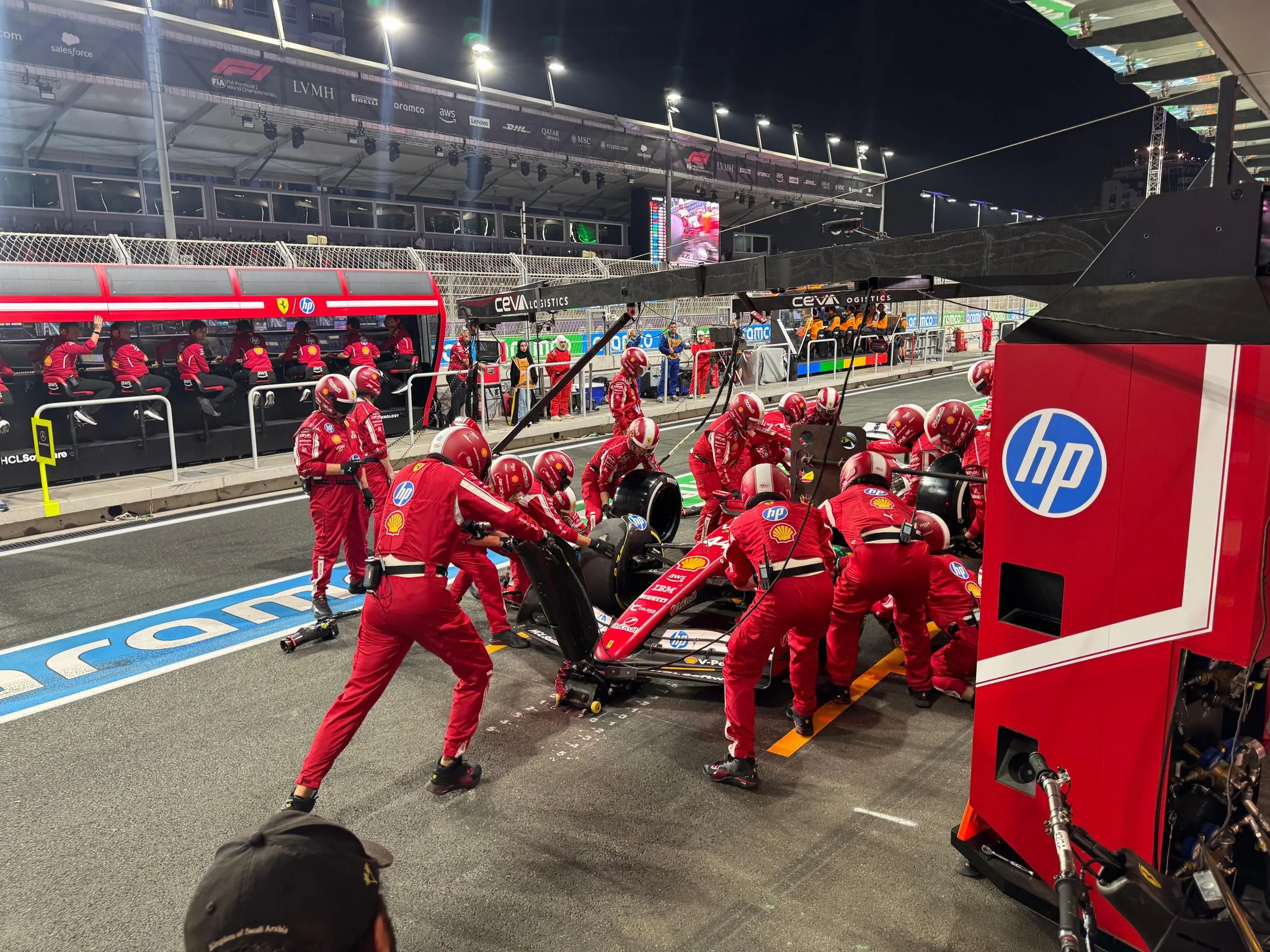 pit stop ferrari arabia