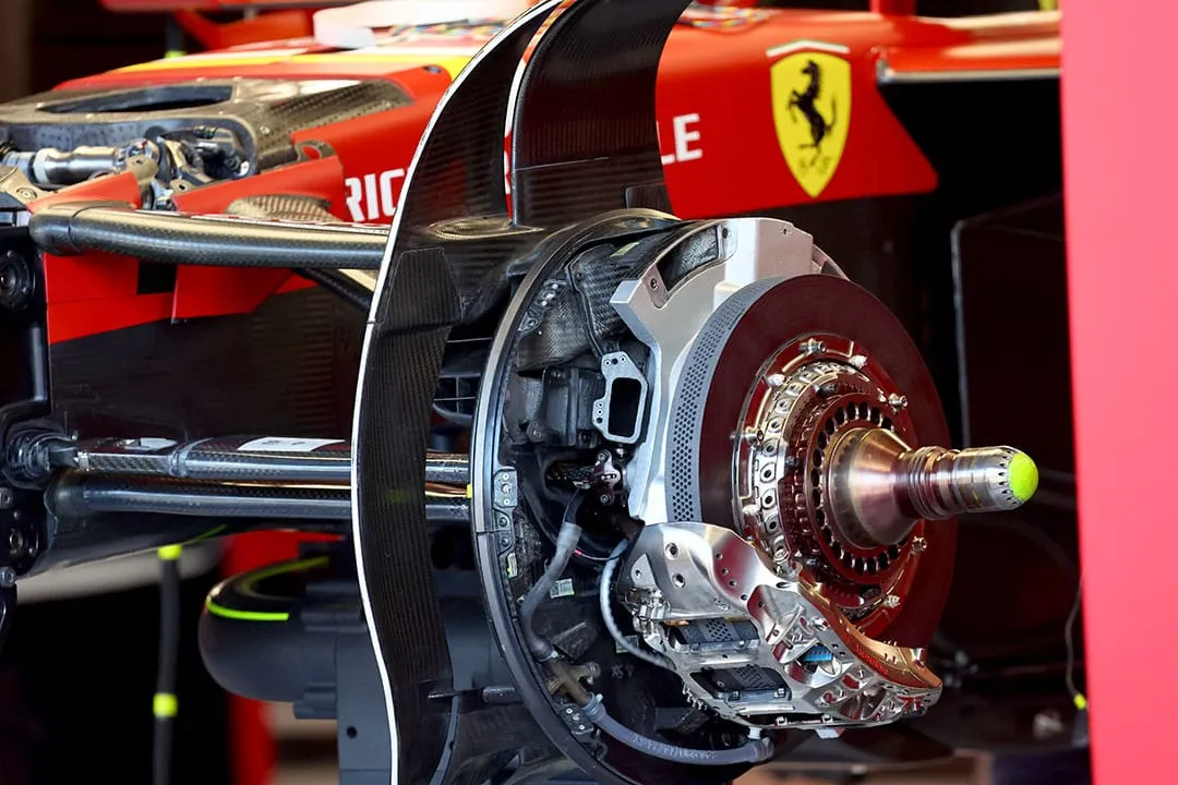brembo ferrari lift coast