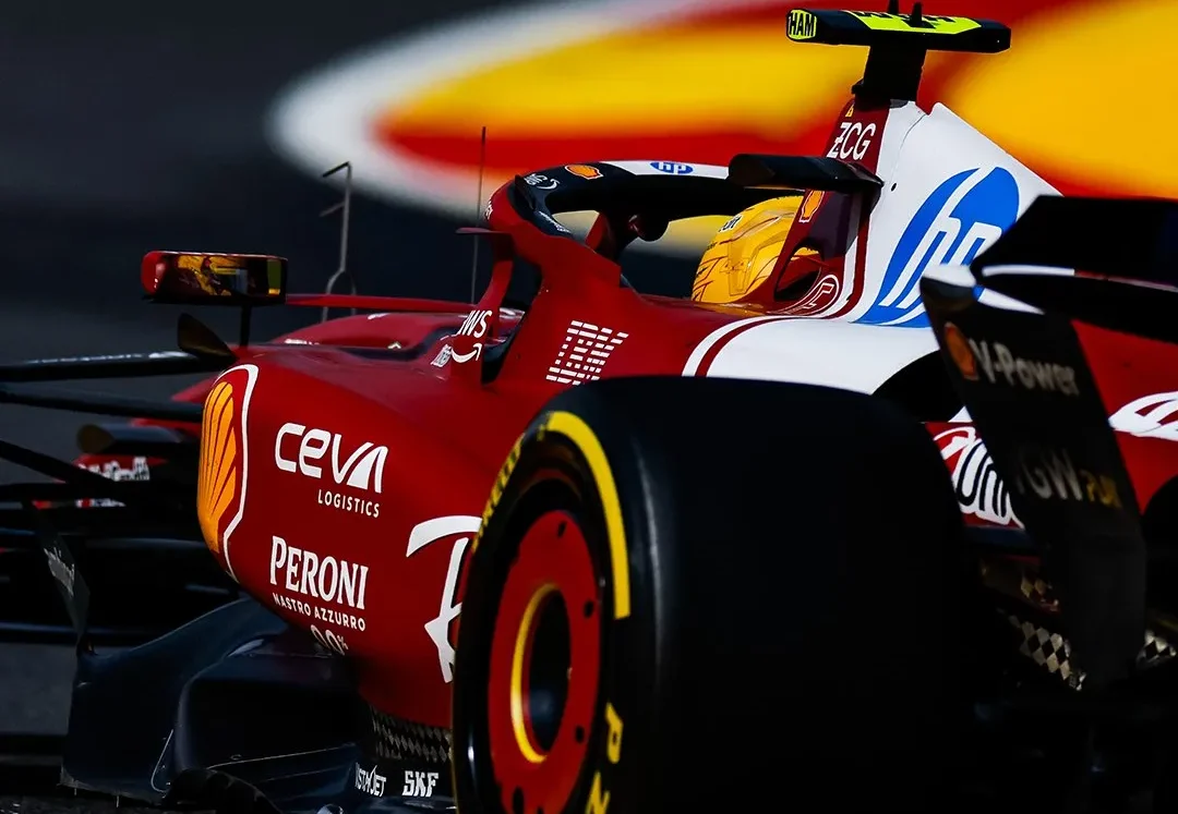 hamilton figura gruppo ferrari
