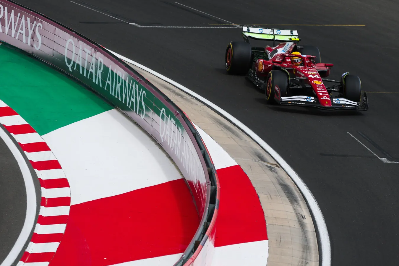 hamilton futuro ferrari