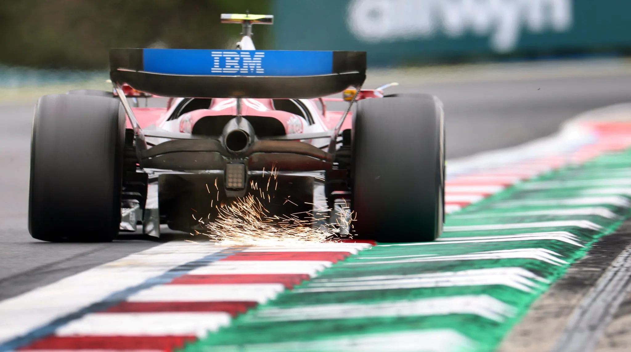 ferrari squalifica video ungheria