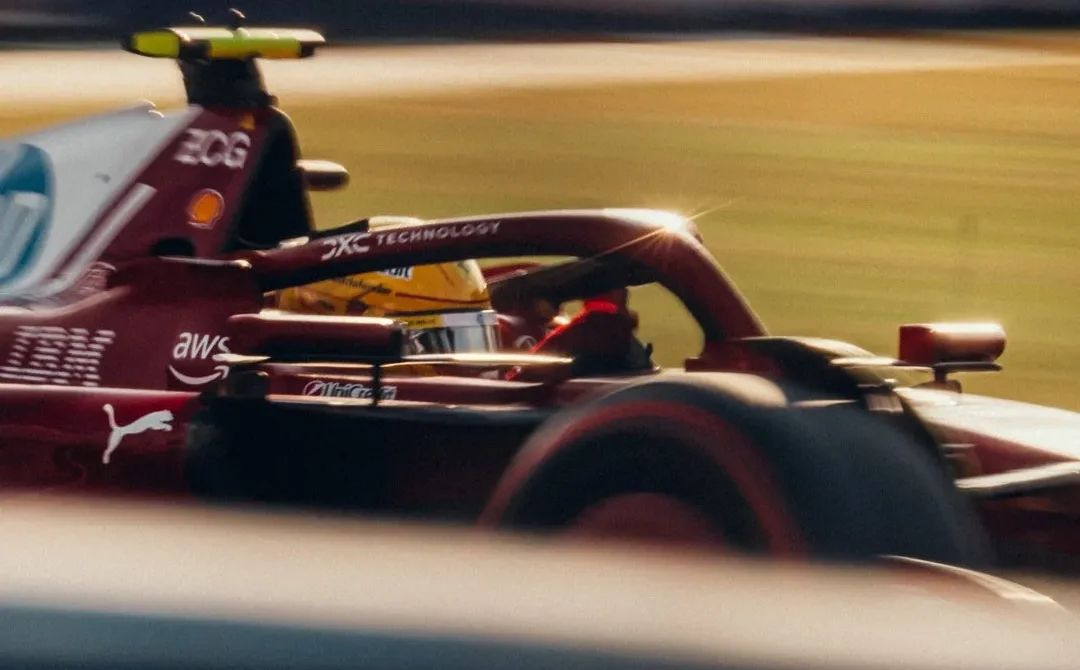 critiche hamilton ferrari