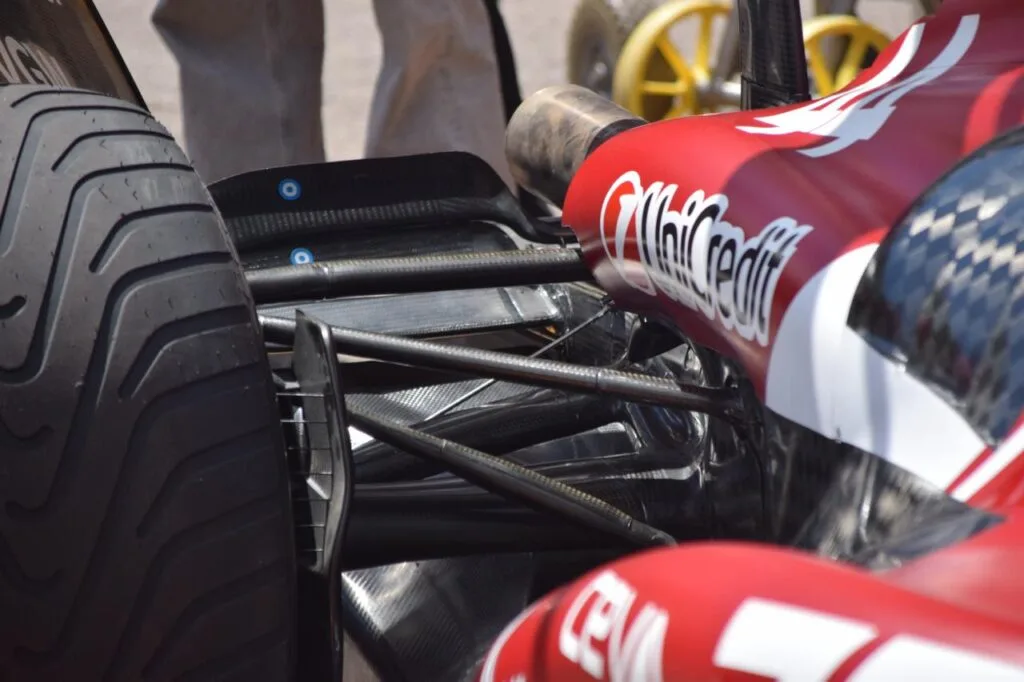 vasseur sospensione ferrari