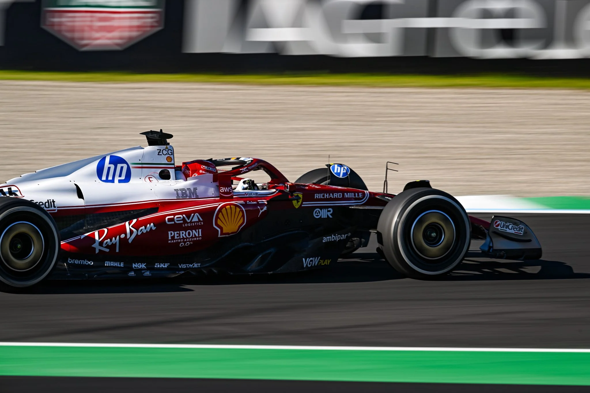 leclerc errori ferrari italia