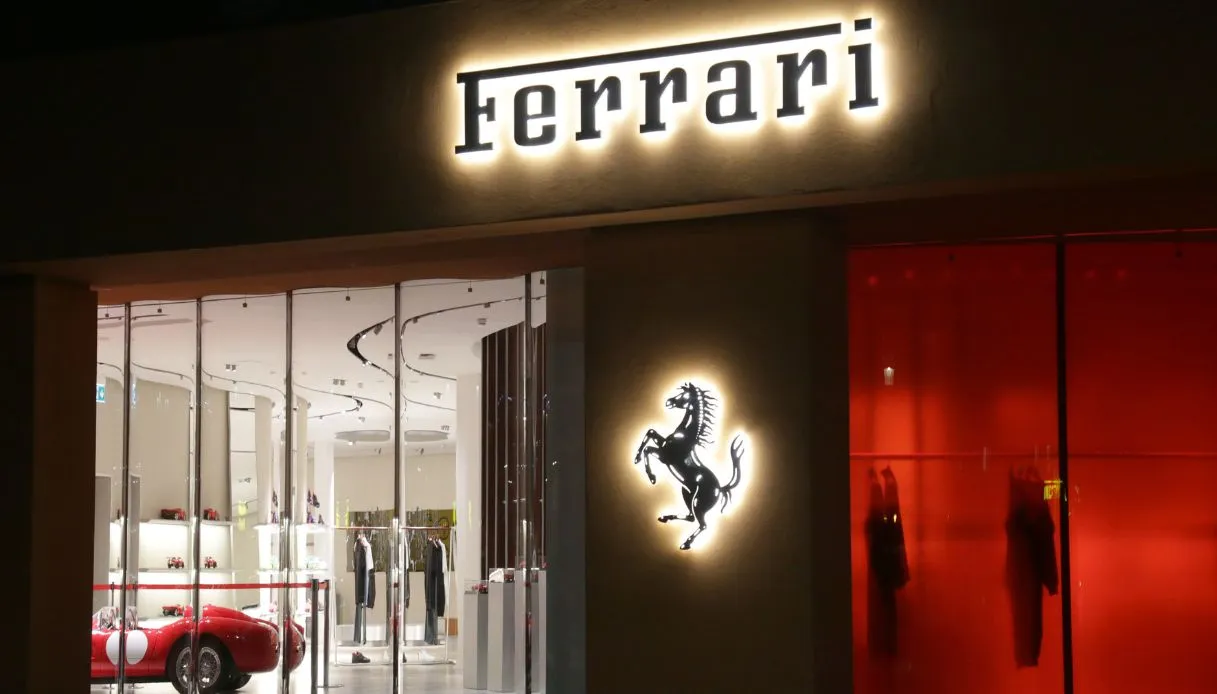 ferrari crollo borsa motivazione