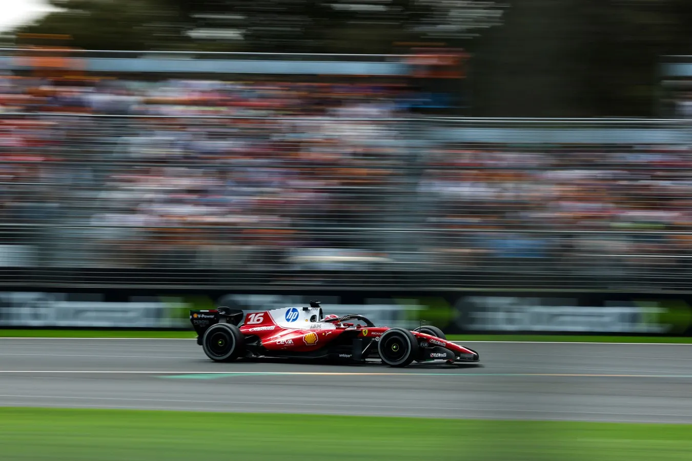 ferrari aggiornamento softare cina