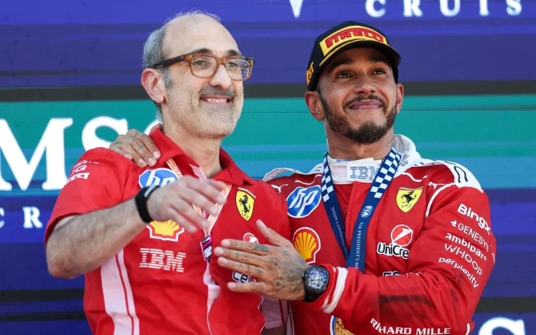 Ferrari, Hamilton rompe il silenzio dopo la vittoria: a Barcellona riaffiora l’infortunio segreto del 2025