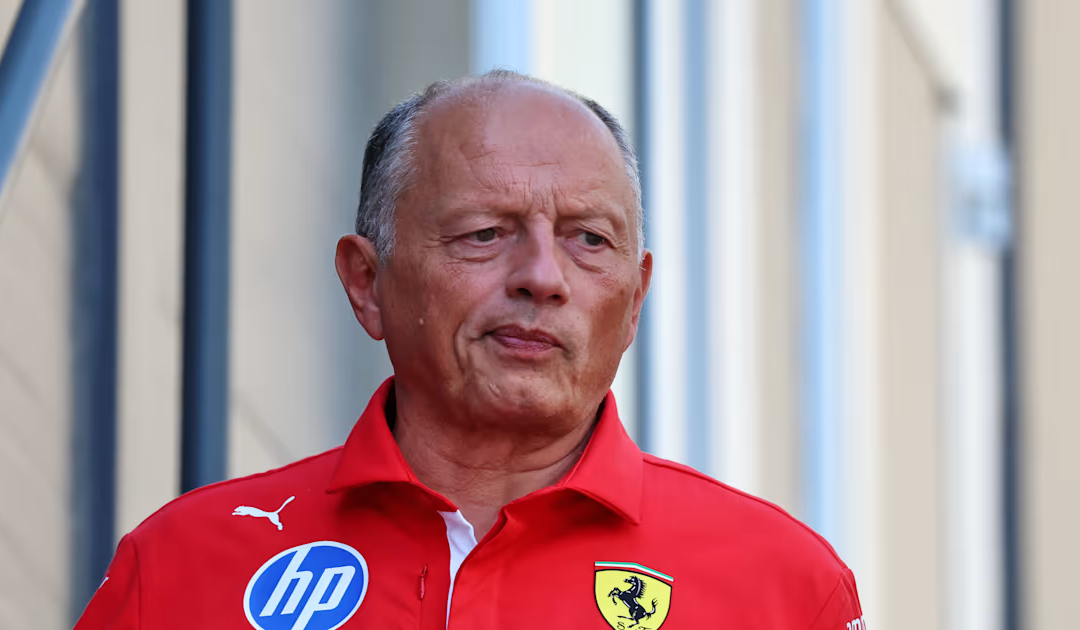 GP Azerbaijan 2026 | Vasseur sulla superiorità del motore Mercedes dopo le qualifiche: “Dovreste chiedere alla FIA se volete, anche se non dipende solo…”