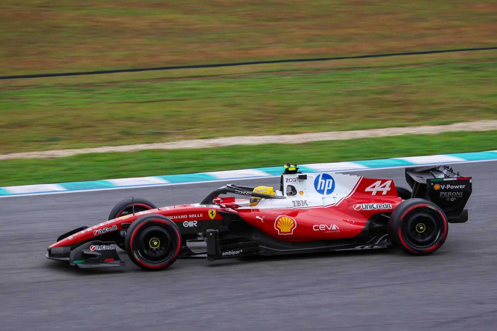 hamilton malesia retroscena motore