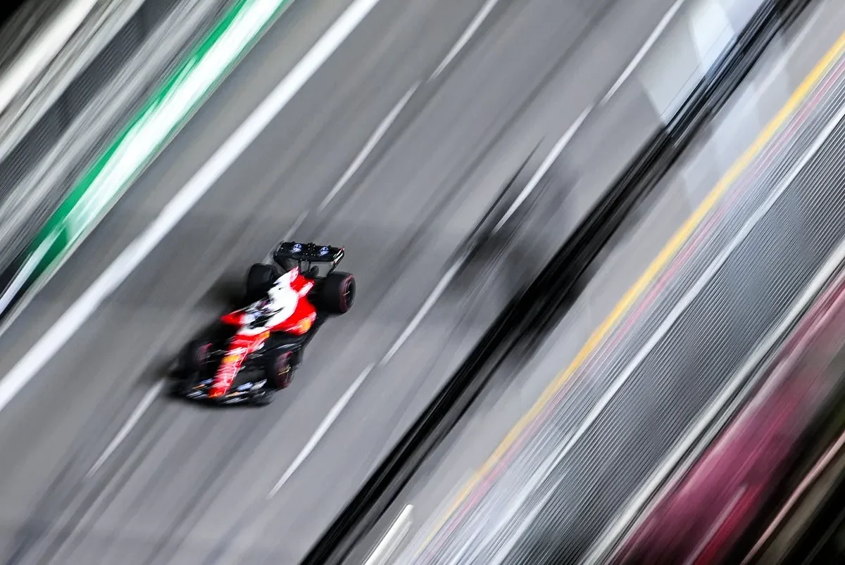 ferrari singapore condanna