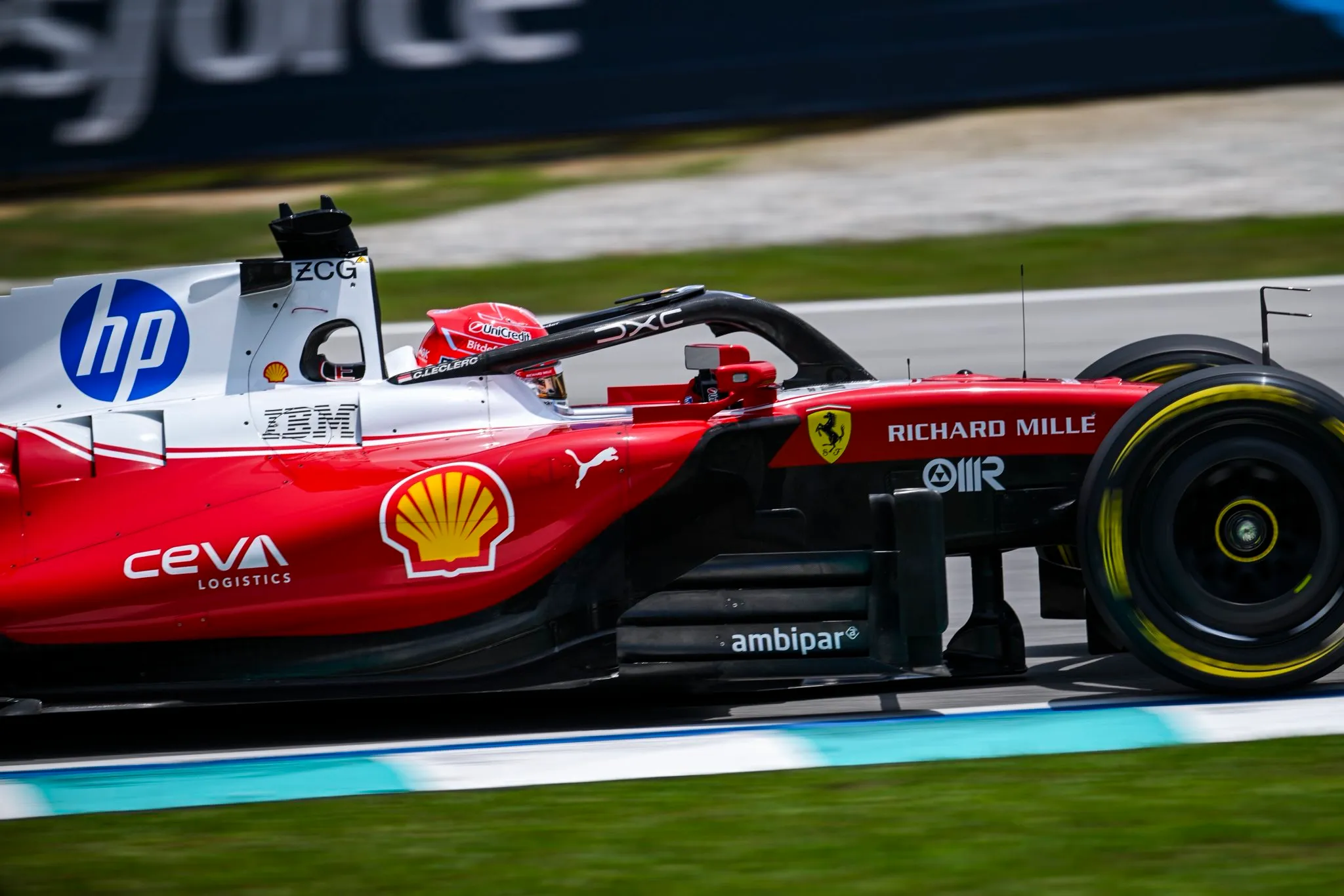 ferrari fp1 gp malesia