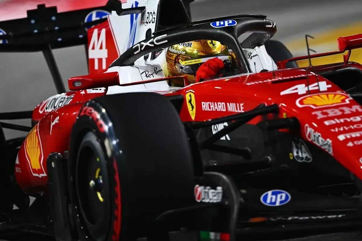 hamilton ferrari singapore errore pole